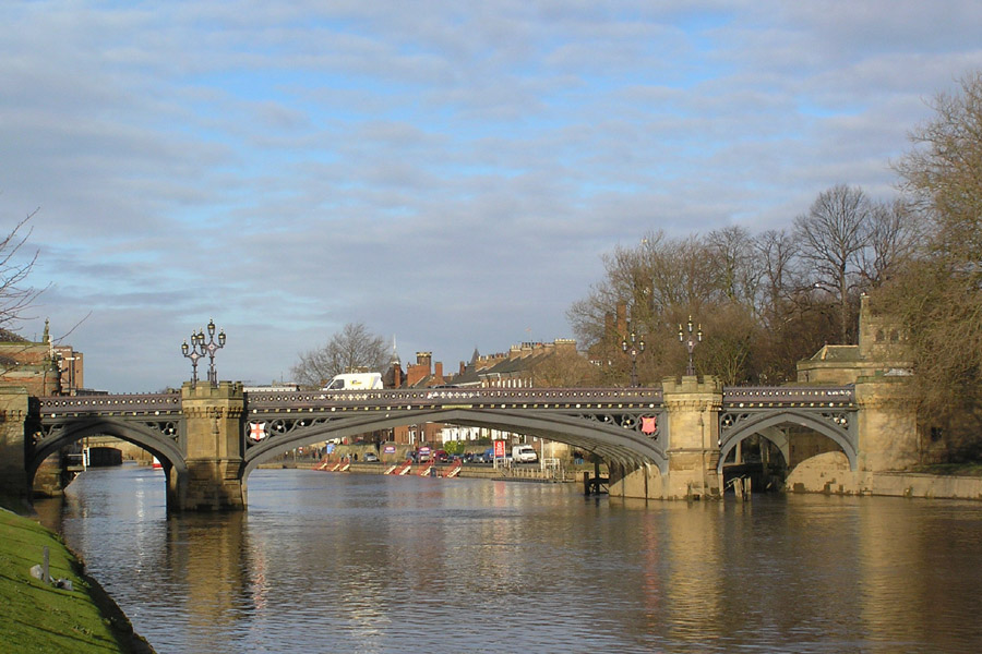 imagen 6 de La fortaleza de los nueve puentes.