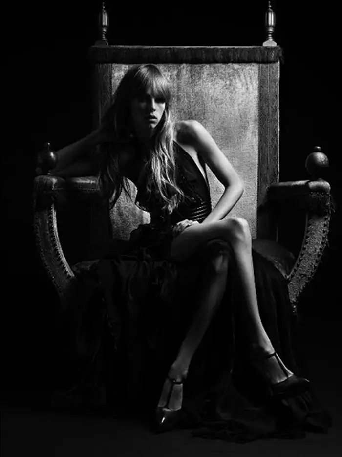 imagen 2 de Y más primavera oscura.