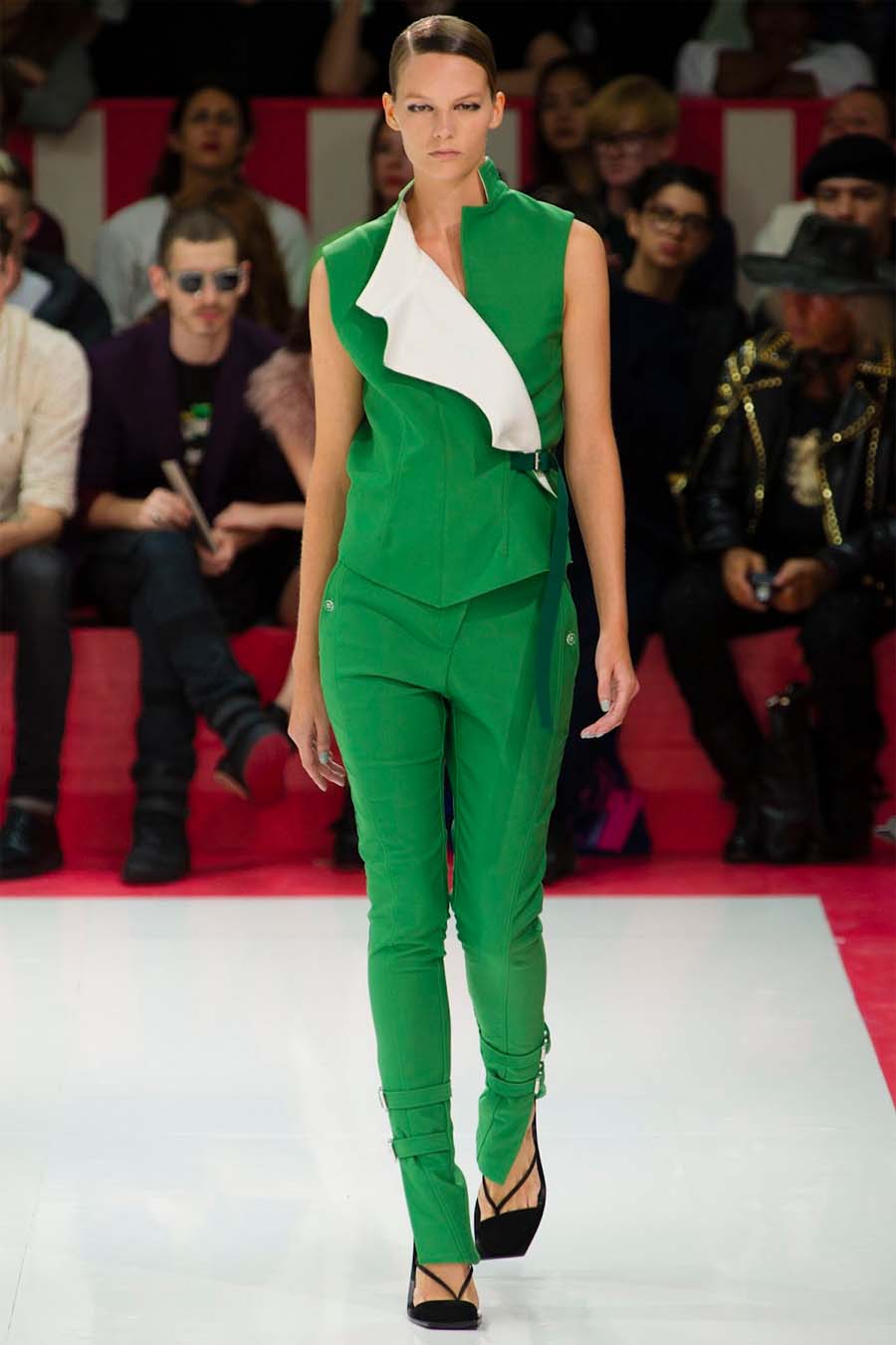 imagen 4 de Fashion victim pero a lo Emerald.