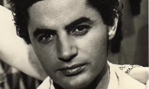 Adios a España. Antonio Molina.