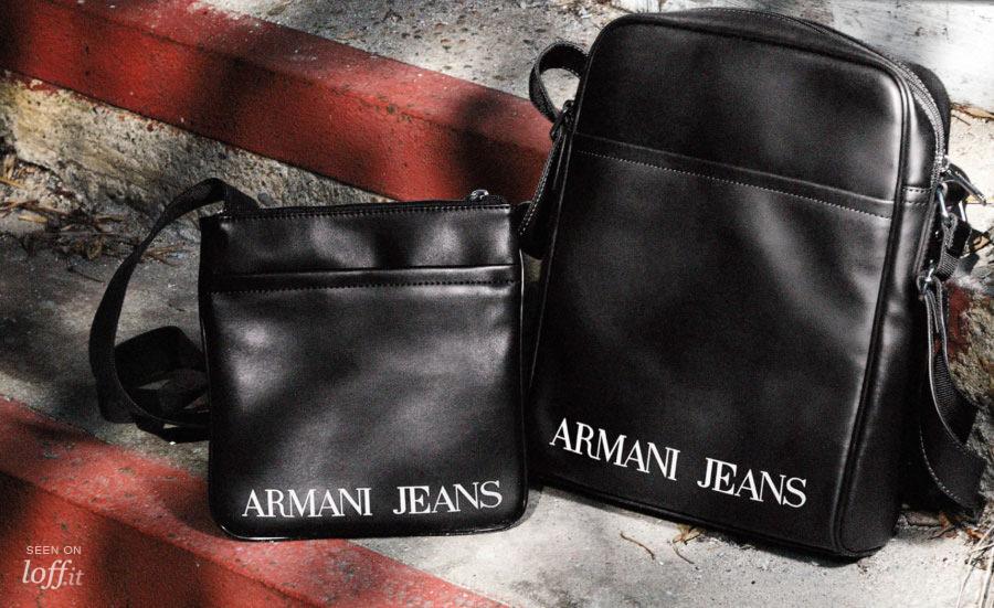 imagen 11 de Armani Jeans incluso en los complementos.