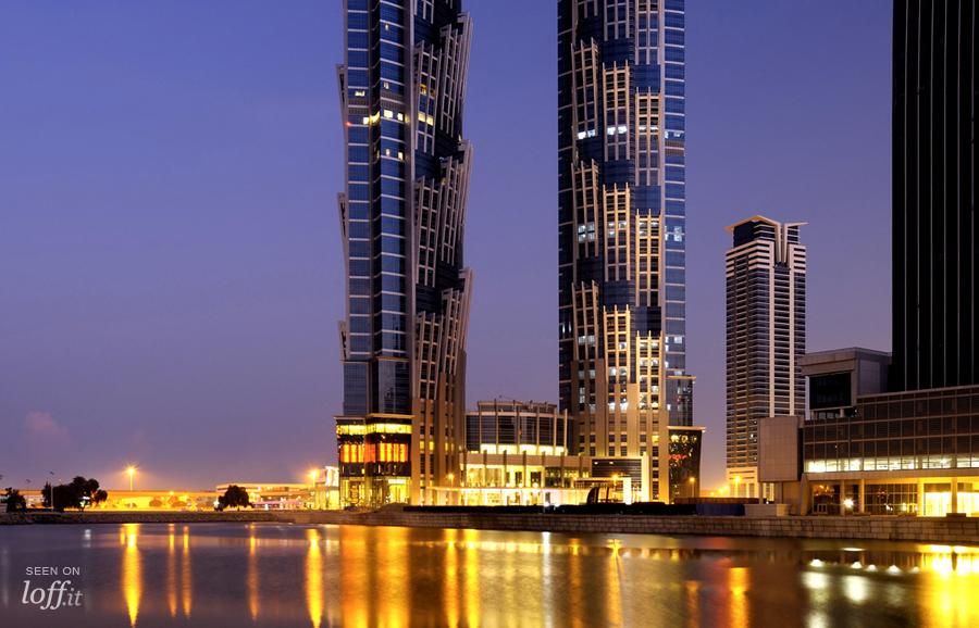 imagen 4 de Coloso bicéfalo en Dubái.