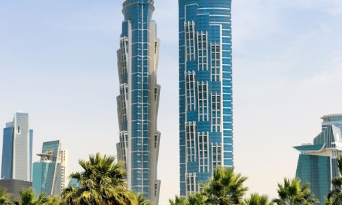 Coloso bicéfalo en Dubái.