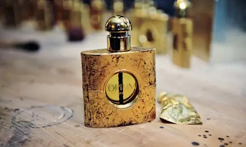 La emperatriz del opio. Y de Yves Saint Laurent.