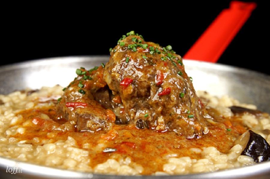 Arroz con boletus y carrillera en Macadamia