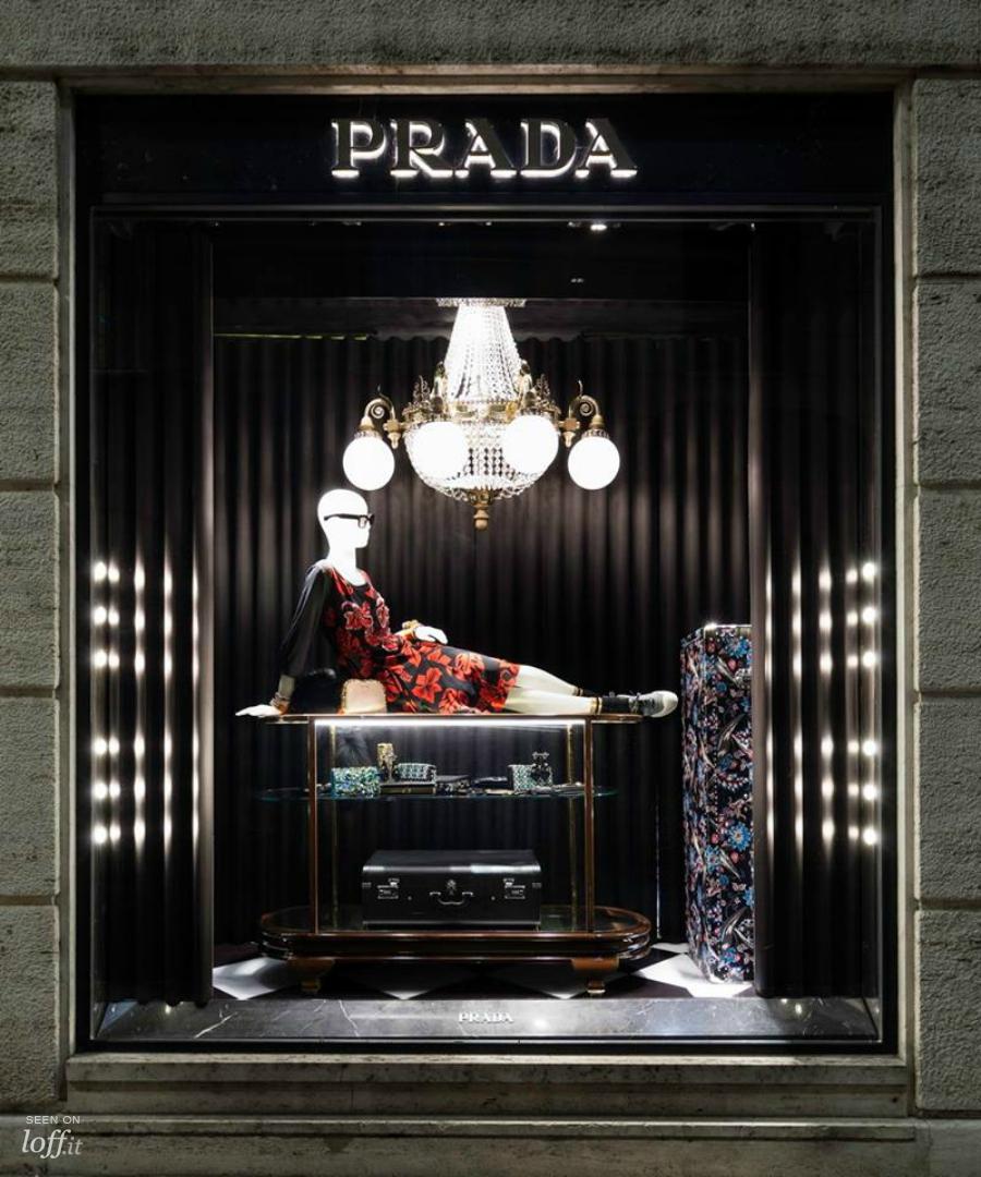 imagen 1 de Tras el cristal… Prada.