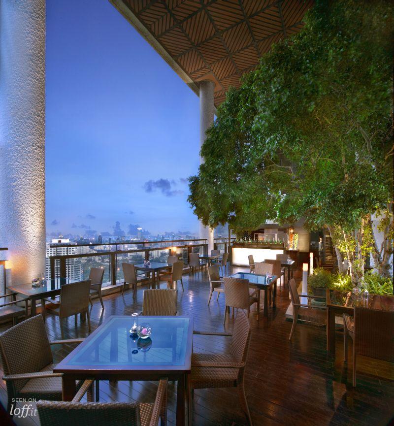 imagen 3 de Un restaurante de Vértigo en el Hotel Banyan Tree de Bangkok.