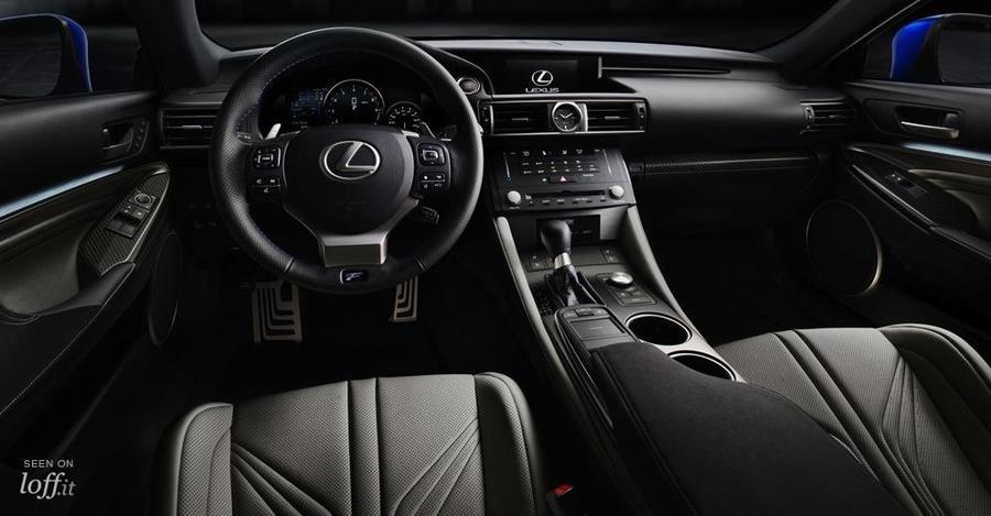 imagen 14 de Lexus RC F. Decisiones irracionales, conducción emocional.