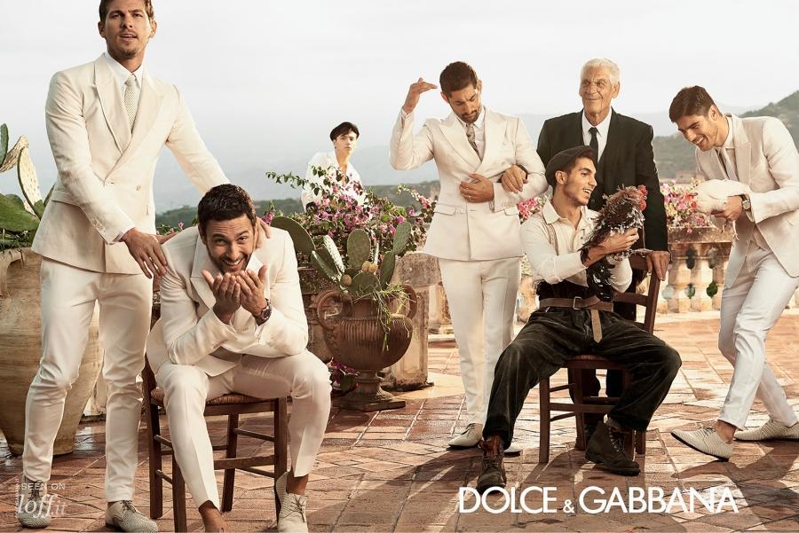 imagen 2 de Al sol de Dolce&Gabbana en versión masculina.