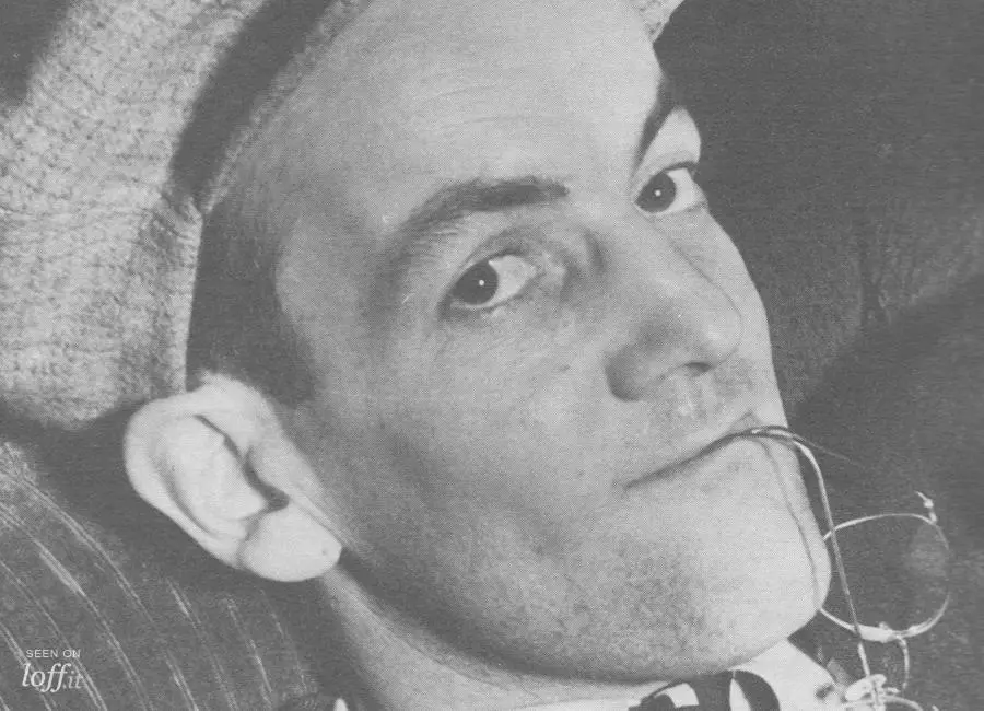 Los duros años de estudios con profesores reconocidos me permiten escribir ricas armonías con arreglos poco comunes, muchas de ellas nunca antes usadas por una banda.