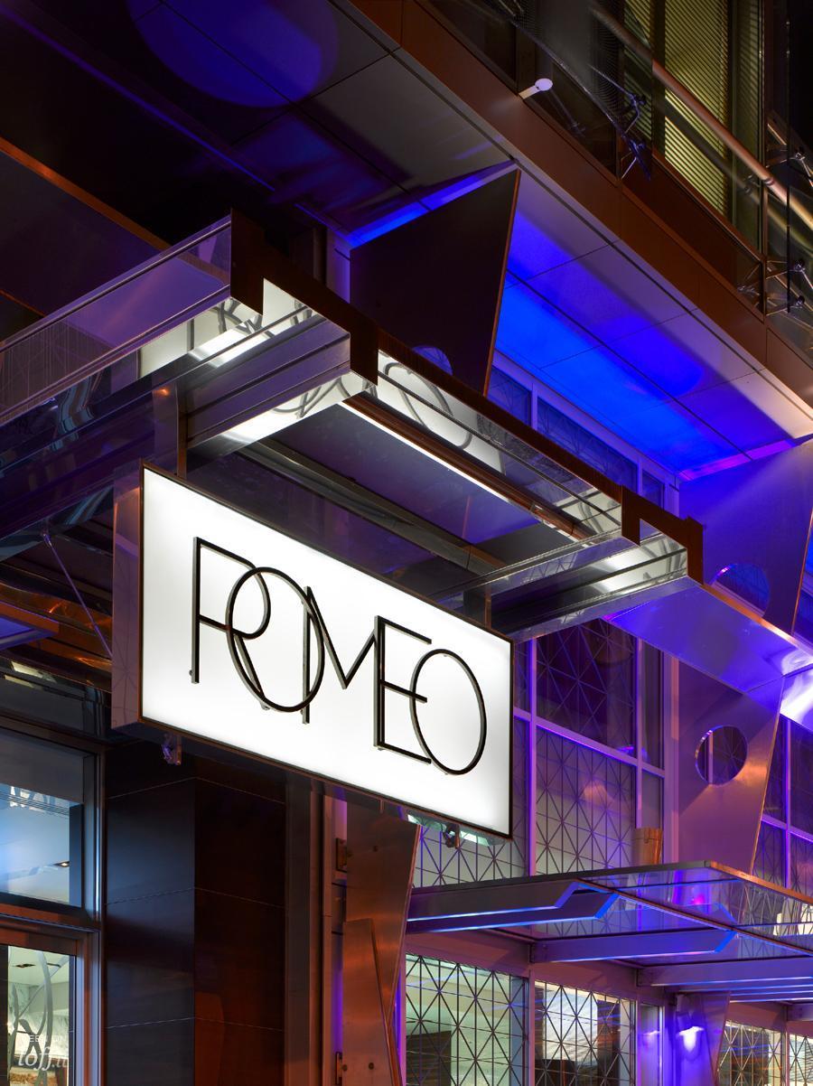 imagen 3 de Romeo Hotel, Nápoles postmoderno.