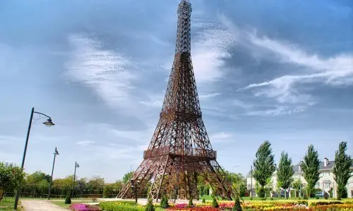 Parque Europa un viaje muy curioso en Torrejón de Ardoz