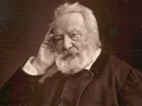 Victor Hugo, defensor de Los Miserables y mago inspirado del lenguaje.