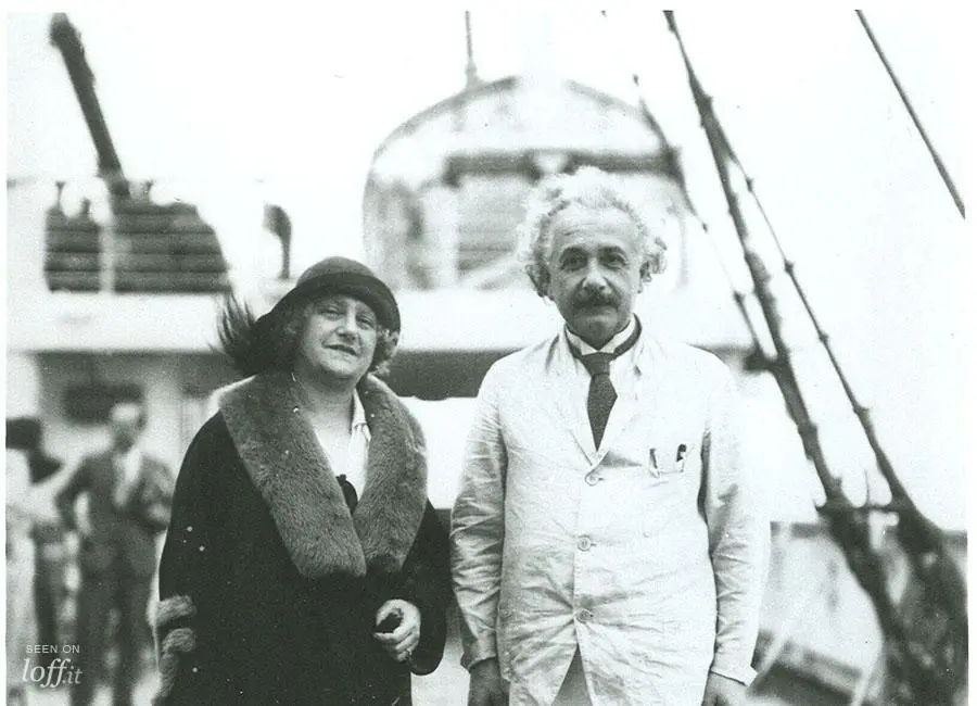 Hay una fuerza motriz más poderosa que el vapor, la electricidad y la energía atómica, la voluntad.