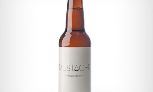 Una cerveza por Mustache.