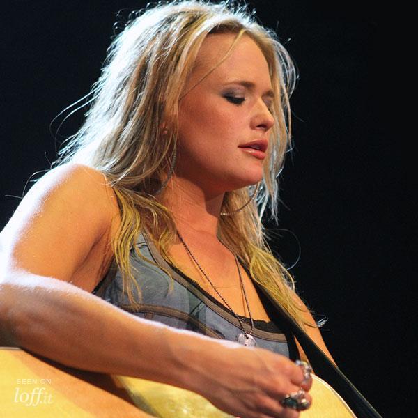 imagen 6 de Mama’s Broken Heart. Miranda Lambert.