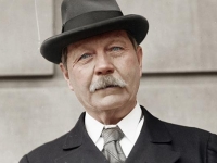 imagen de Arthur Conan Doyle, el médico y caballero que creó a Sherlock Holmes.