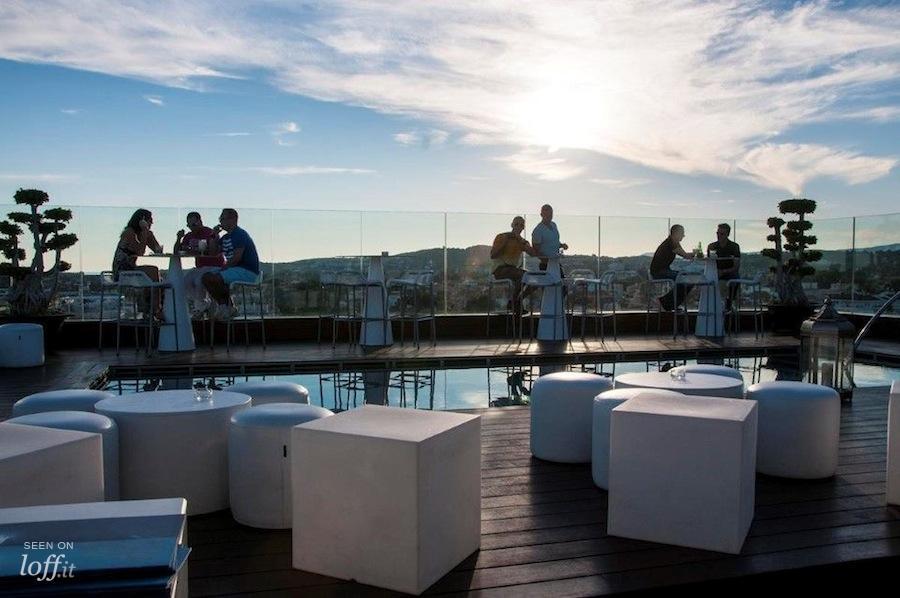 imagen 2 de Una terraza en el cielo de Sitges.