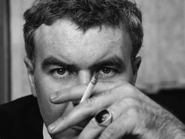 Raymond Carver, el Chéjov del cuento norteamericano.