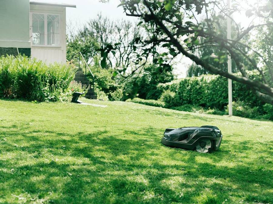 imagen 3 de Husqvarna Automower. Querida, hay un robot en mi jardín.