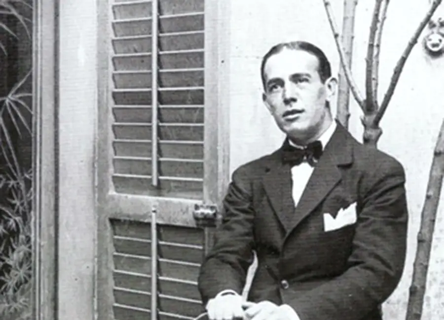 La fotografía de Ignacio abrumado por el dolor... es quizás la más emocionante de la historia de la Tauromaquia.