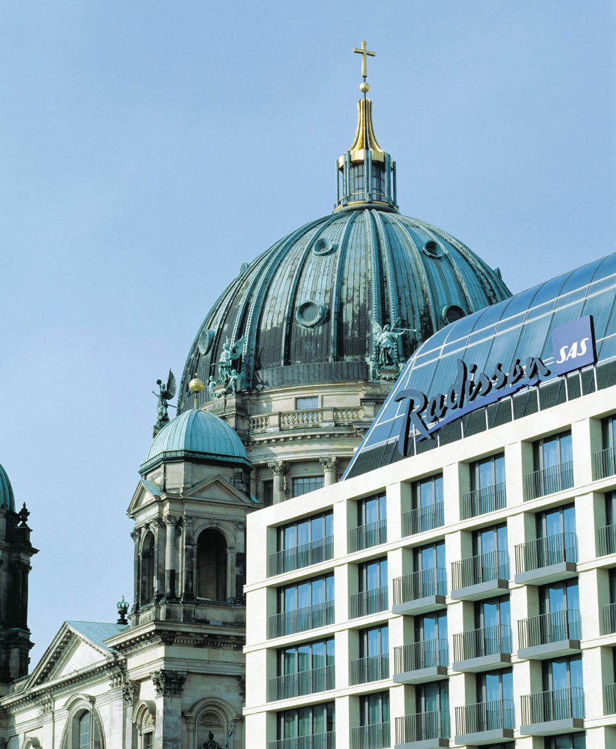 imagen 3 de Mezcla de azules en el centro de Berlín.