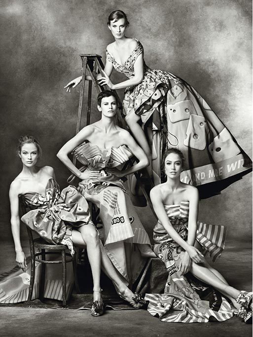 imagen 5 de Moschino. Cuando la moda es un pack.