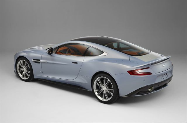 imagen 2 de Aston Martin Q: el límite está en tu imaginación.