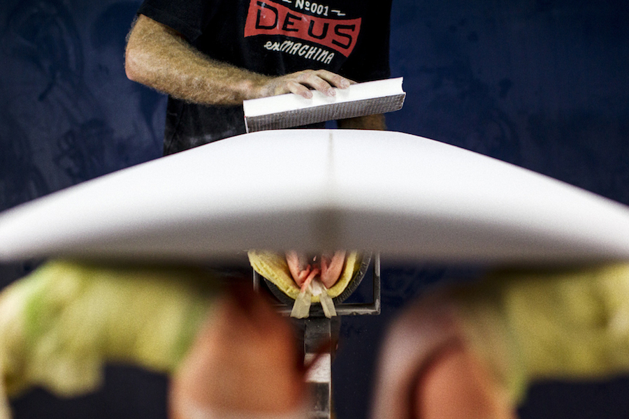 imagen 12 de Deus Ex Machina. Motos, surf, pasión y café.