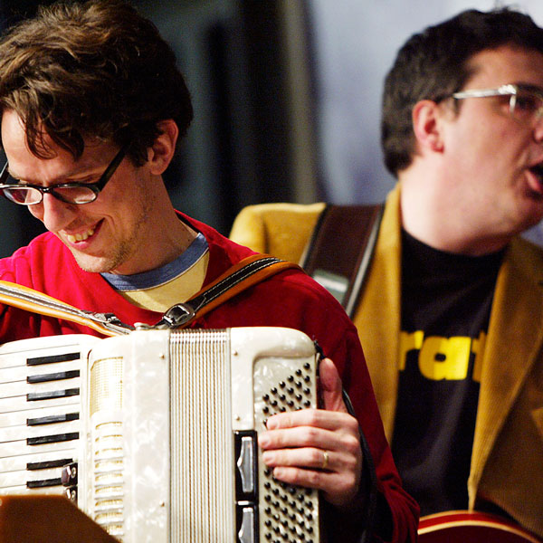 imagen 3 de Don’t Let’s Start. They Might Be Giants.