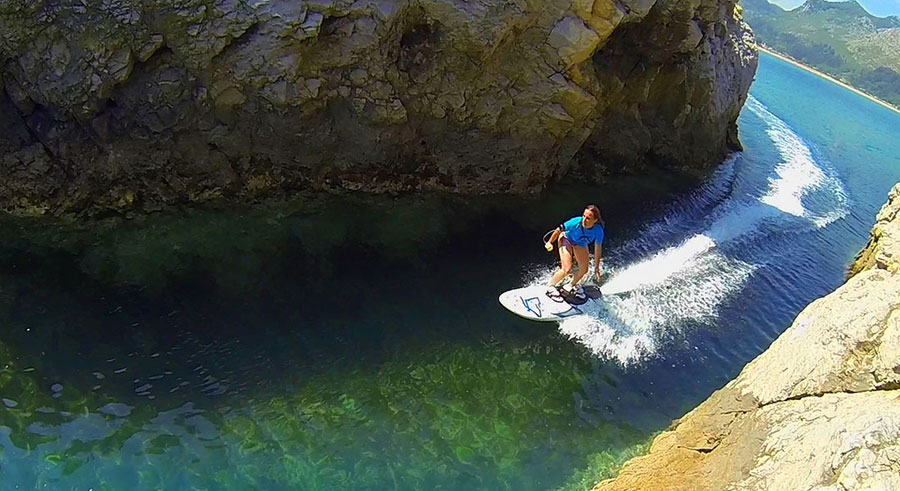 imagen 9 de Una tabla de Surf con motor eléctrico: Aquila.