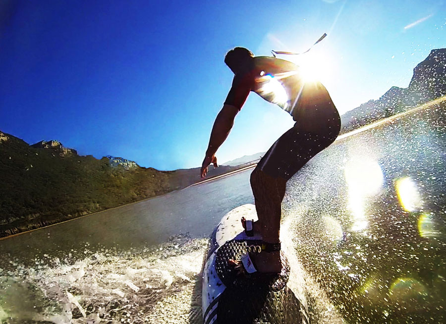 imagen 10 de Una tabla de Surf con motor eléctrico: Aquila.