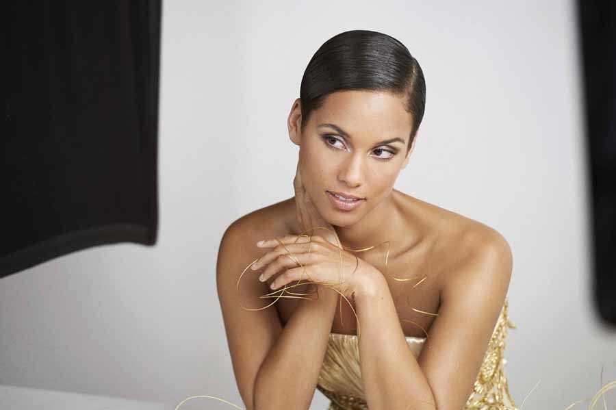 imagen 5 de Alicia Keys, la ‘golden girl’ de Givenchy.