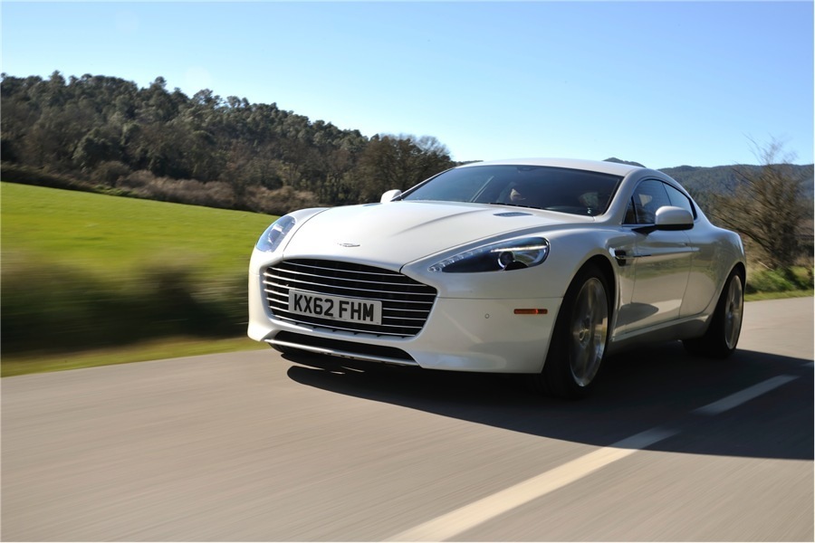 imagen 3 de Aston Martin Rapid S. El poder del lujo en 2015.