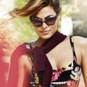 Eva Mendes le pone glamour al verano.