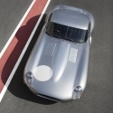 Jaguar reedita el E-type Lightweight.