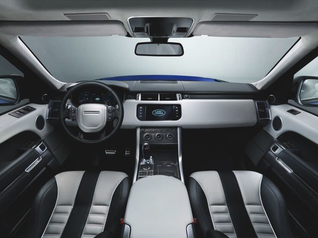 imagen 11 de Range Rover Sport SVR: ligero, potente y asombrosamente rápido.
