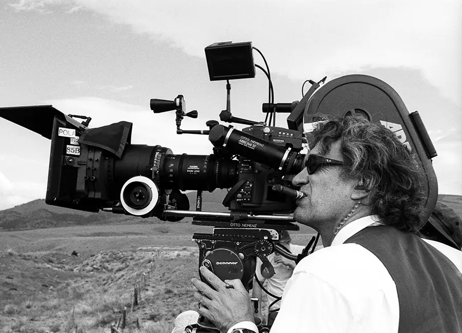 Mis películas tratan de entender qué es la vida. Al principio no sabía de qué trataban; las hice para descubrirlo yo mismo.