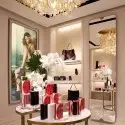 Jimmy Choo renueva su tienda de Bond Street.