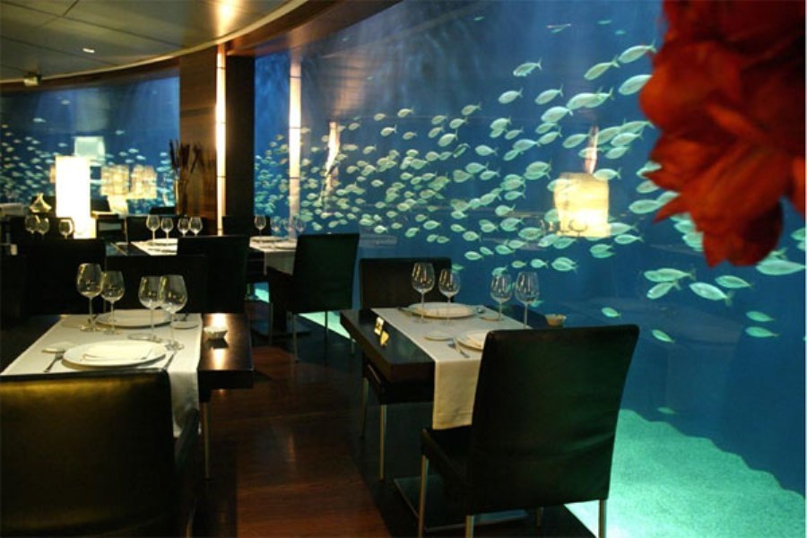 imagen 2 de Menú subacuático en el Restaurante Submarino de Valencia