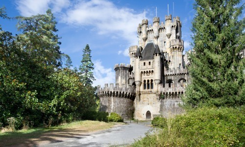 ¿Quién no quiere comprar un castillo medieval?