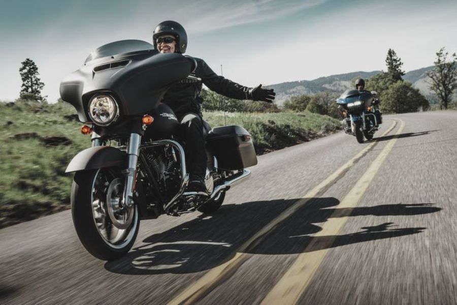 imagen 4 de Ya rugen los motores de las Harley-Davidson del 2015