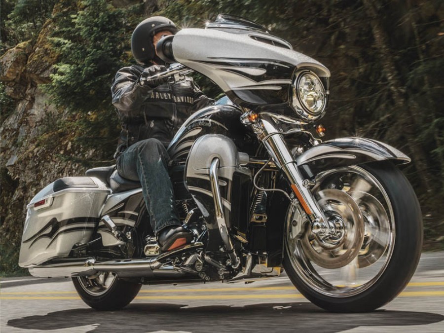 imagen 3 de Ya rugen los motores de las Harley-Davidson del 2015