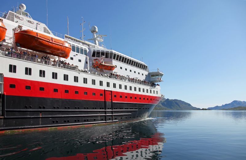 De Bergen a Tromso navegando con Hurtigruten. - LOFF.IT