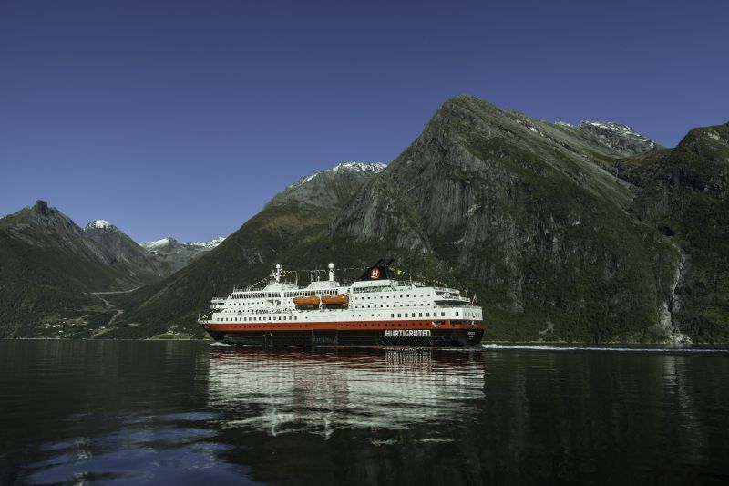 imagen 6 de De Bergen a Tromso navegando con Hurtigruten.