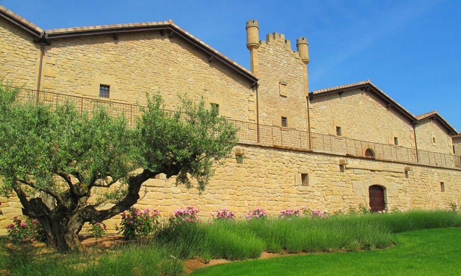 imagen 5 de Marqués de Murrieta inaugura el remodelado Castillo de Ygay.