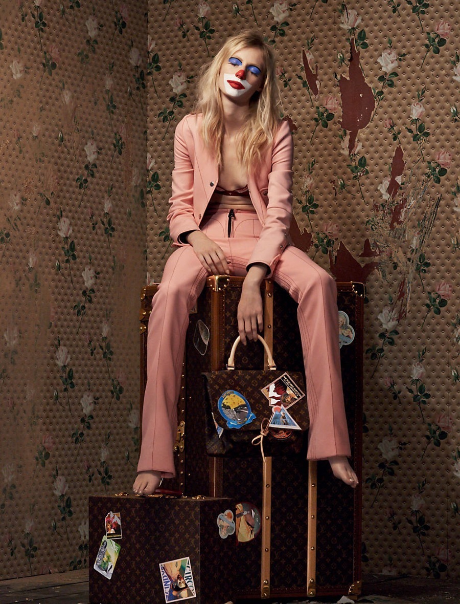 imagen 5 de El monogram de Louis Vuitton según Cindy Sherman.