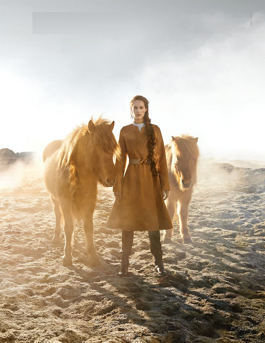 imagen 9 de Hermès se pasea por la estepa de Mongolia.