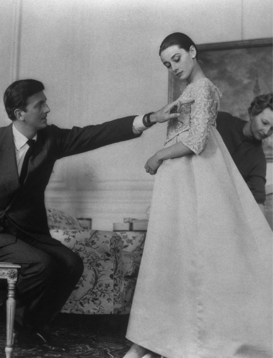 imagen 11 de Hubert de Givenchy, alta costura en el Thyssen Bornemisza.