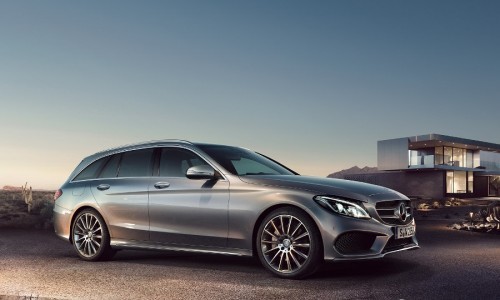 La nueva Clase C Estate de Mercedes, carisma vital y elegante deportividad.